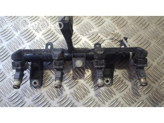 Vstřikovací lišta 9655833580, 01F002A   Citroen C2  pro benzínový motor 1.4  