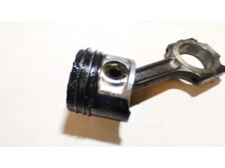 Píst Alfa Romeo 156 pro naftový motor 1.9