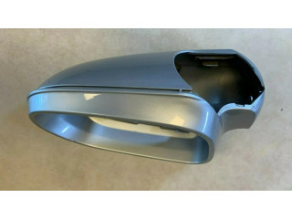 Пластиковая отделка зеркала