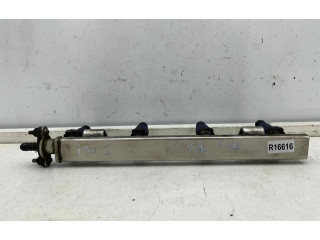 Vstřikovací lišta 35310-2b000, 01004805   KIA Venga     