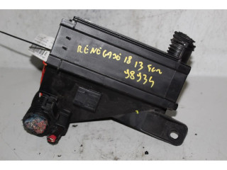 Блок предохранителей    Jeep Renegade    