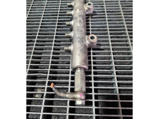 Топливная рампа Mitsubishi L200 для двигателя 4D56