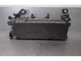 Pojistková skříňka Řídící jednotka BSM A2465402614   Mercedes-Benz GLA W156 2016