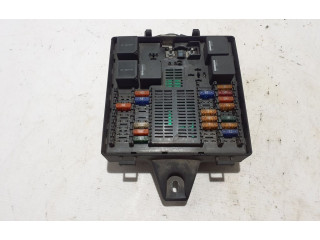 Блок предохранителей AW9314A073AD Jaguar XJ X351