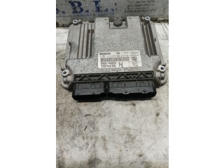 Блок управления двигателя 0281012322   Toyota Yaris