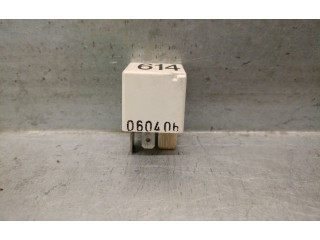 Pojistková skříňka 8E0951253 Audi Q7 4L 2006