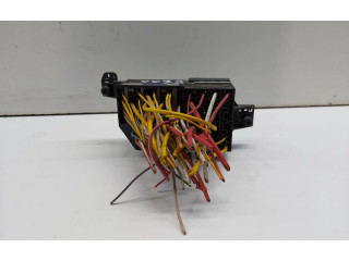 Блок предохранителей 7703297597 Renault Clio II