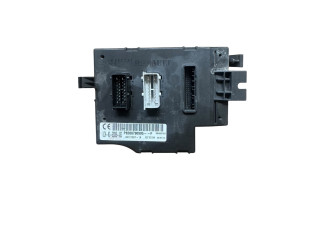 Блок комфорта 8200790995   Renault Trafic II (X83)   