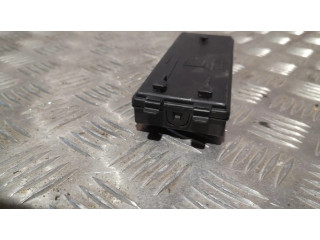 Блок управления крышки багажника