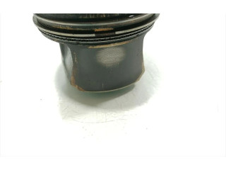  Поршень    Audi A3 S3 8P  