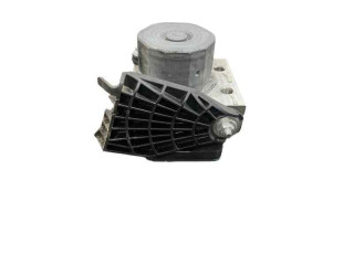 Jednotka ABS A0004311600, A0004313700   Mercedes-Benz CLA C117 X117 W117 2013