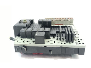 Блок предохранителей 08696098 Volvo S60