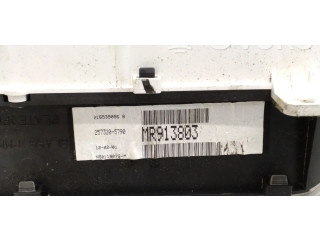 Přístrojová deska Mitsubishi Space Star 2001 MR913803, 2573205790