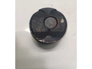 Píst 12638854 Opel Astra K