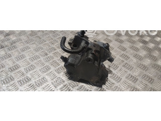 Топливный насос 30756125   Volvo V70  