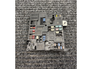 Блок предохранителей 31676132, 18192   Volvo XC90    