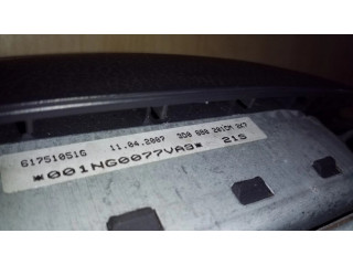 Подушка безопасности водителя 3D0880201CM Volkswagen Phaeton