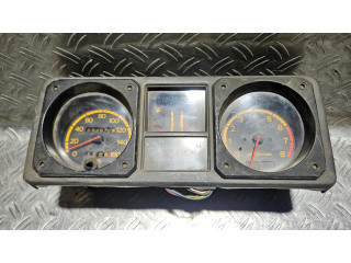 Přístrojová deska Mitsubishi Pajero 1988 MB716916, 69326300