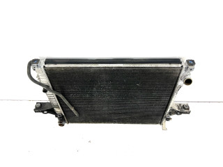 Рулевая рейка Радиатор охлаждающей жидкости 8684366 Volvo XC90 2003 - 2006 года