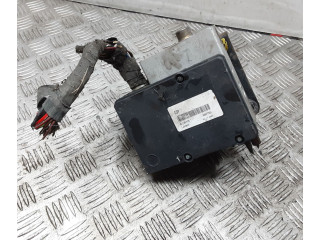 Блок АБС 06210903983, GJQ4J30A37 SsangYong Rexton - года