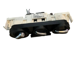 Блок управления климат-контролем 8X0820045A, 90151466   Audi A1