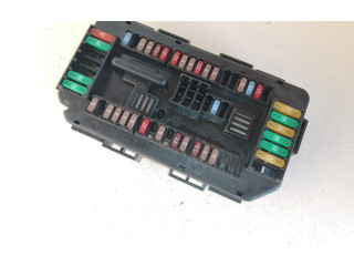 Pojistková skříňka 9389068, 938906801 BMW 3 F30 F35 F31 2012