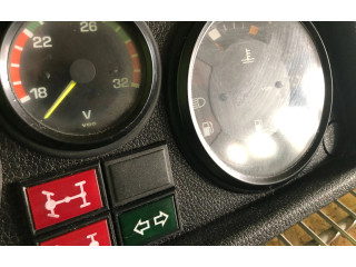 Přístrojová deska Mercedes-Benz G W460 1987 A0115420306, A0008270870