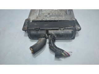 Блок управления двигателя 03L906018DB, 0281016589 Skoda Yeti (5L)