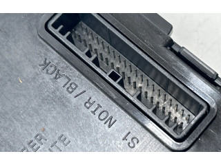 Блок комфорта 284B19494R, 24282247 Renault Captur