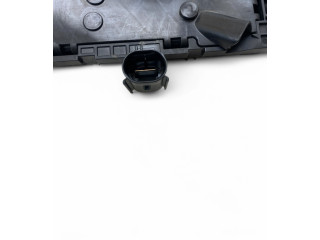 Блок предохранителей 32200114 Volvo XC90