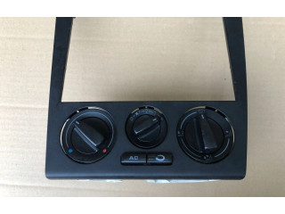 Блок управления климат-контролем    Skoda Octavia Mk1 (1U)