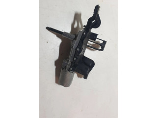 Моторчик заднего дворника 0390201595    Saab 9-5