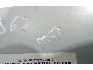 Радио/ проигрыватель CD/DVD / навигация 735716641   Fiat Panda III