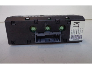 Дисплей    13156841, 13156841   Opel Combo C