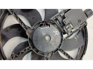 Вентилятор радиатора     3M518C607EC, 8240479    Ford Focus 1.6