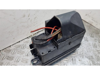 Блок предохранителей 9240945, 9240946 Mini Cooper Countryman R60