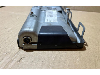 Подушка безопасности для колен    Audi A3 S3 8V