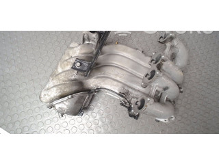 Всасывающий коллектор NICHTZUTREFFEND    Volkswagen PASSAT B4