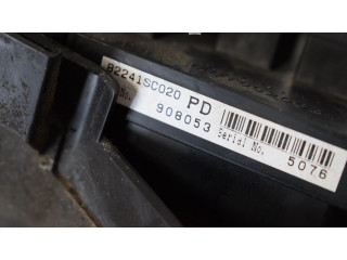 Блок предохранителей 82241SC020 Subaru Forester SH