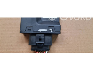 Блок управления топливного насоса 80A906093 Audi Q5 SQ5