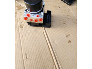 Блок АБС 31329139, 31400543   Volvo  V70  2008 - 2013 года