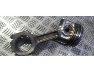 Píst Alfa Romeo 156 pro naftový motor 1.9