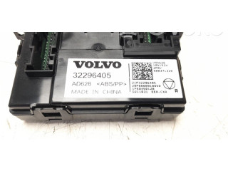 Блок управления 32296405 Volvo XC90