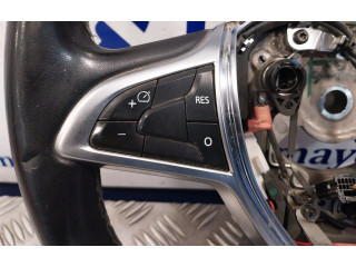 Руль Dacia Duster II 2017 - 2024 года 484002676R, 311641399AVK