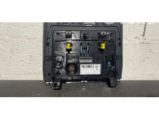 Дисплей       Renault Clio V