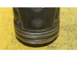 Поршень с шатуном Volvo S60