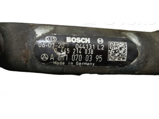 Vstřikovací lišta 0445214038, A6110780449 Mercedes-Benz Vito Viano W639 OM 646.982