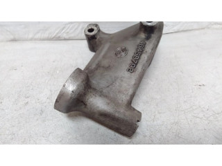 Кронштейн крепления коробки передач