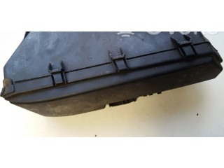 Блок предохранителей  9494210   Volvo XC90    