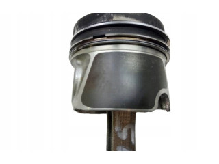  Поршень с шатуном  TDI  Skoda Octavia Mk3 (5E)  